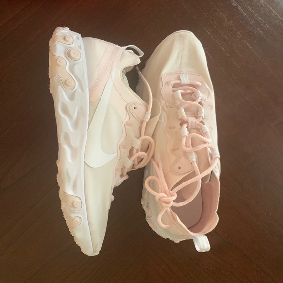 nike react 55 pale pink